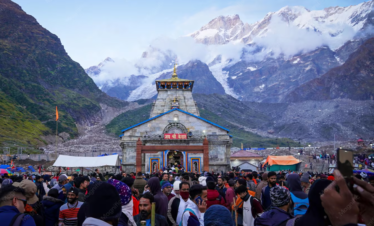 Kedarnath Temple pilgrimage in Himalayan mountains