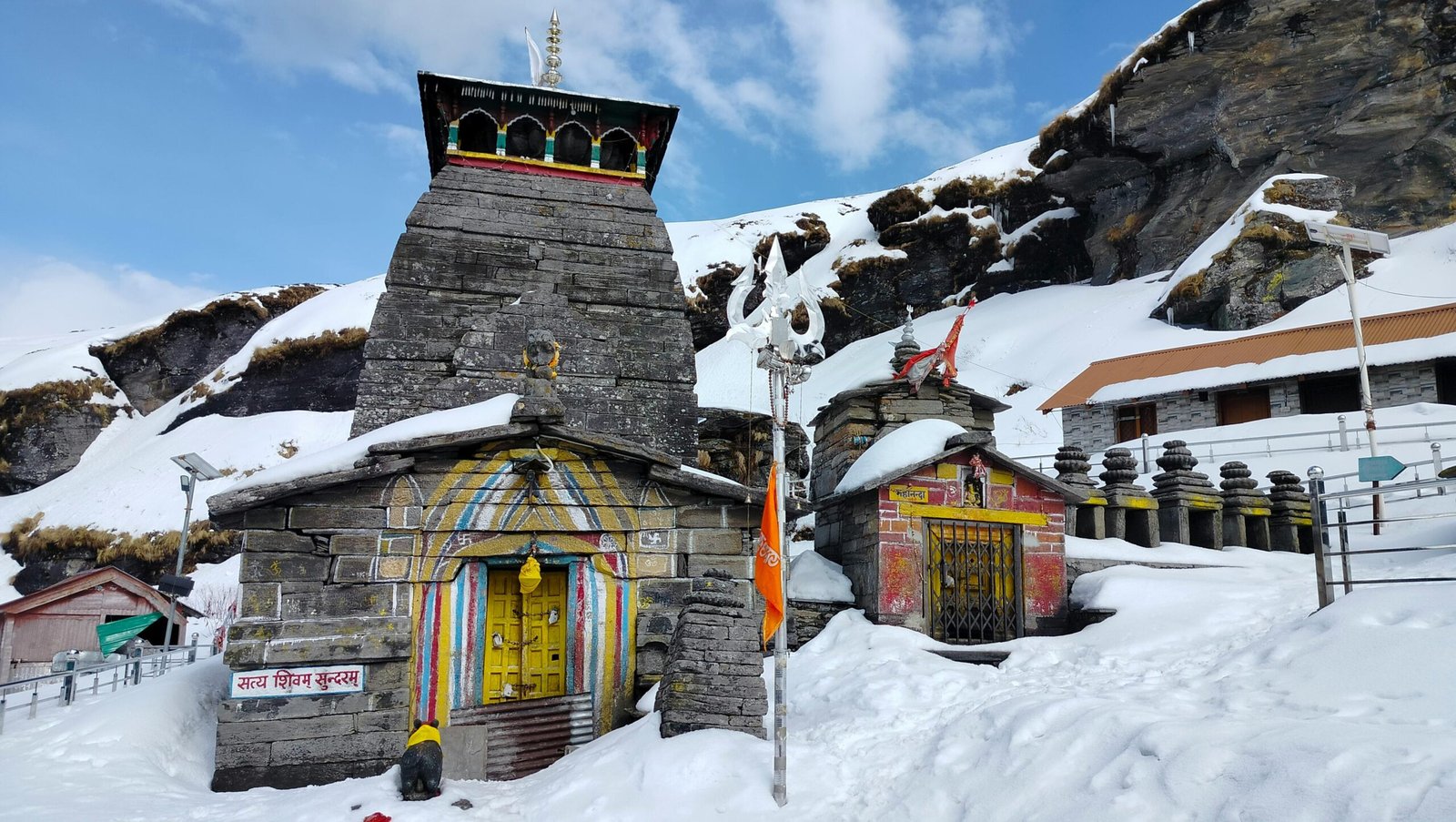 Snowy Tungnath Temple Chopta Chandrashila