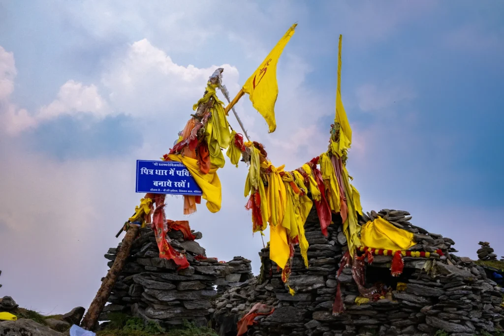 Scenic Rudranath Trek through alpine meadows