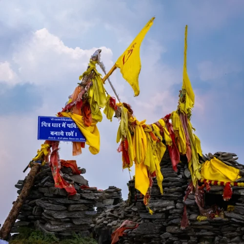 Scenic Rudranath Trek through alpine meadows